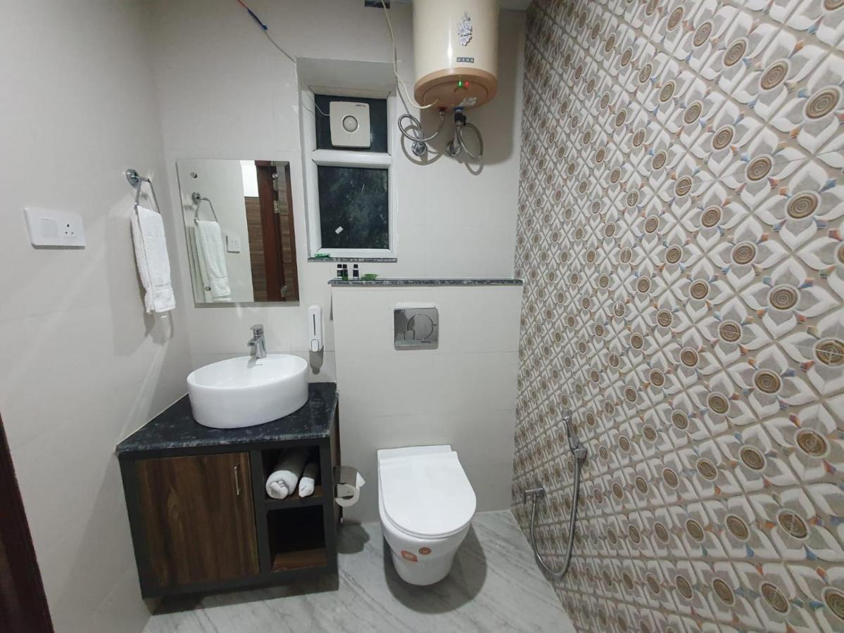 Kds Residency Hotel Greater Noida Exterior photo